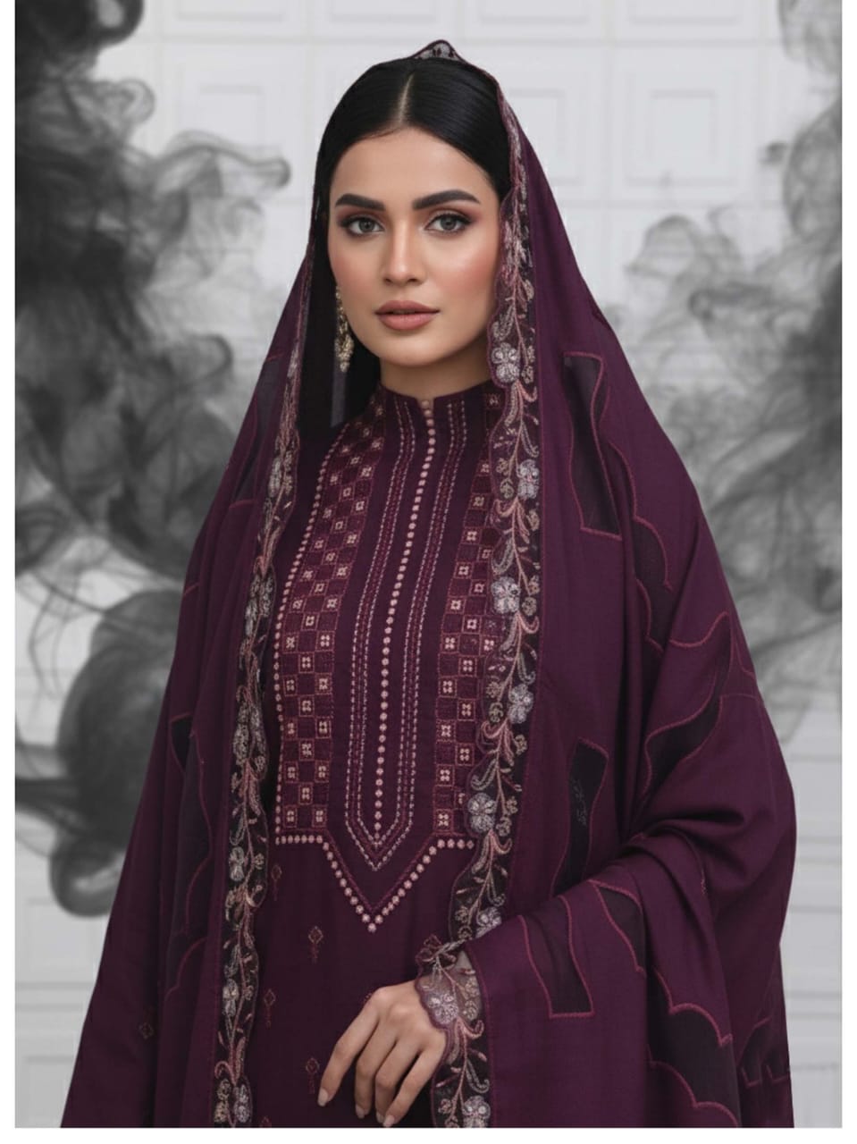 Banadora Wool 2 Head Embroidered 3 pcs