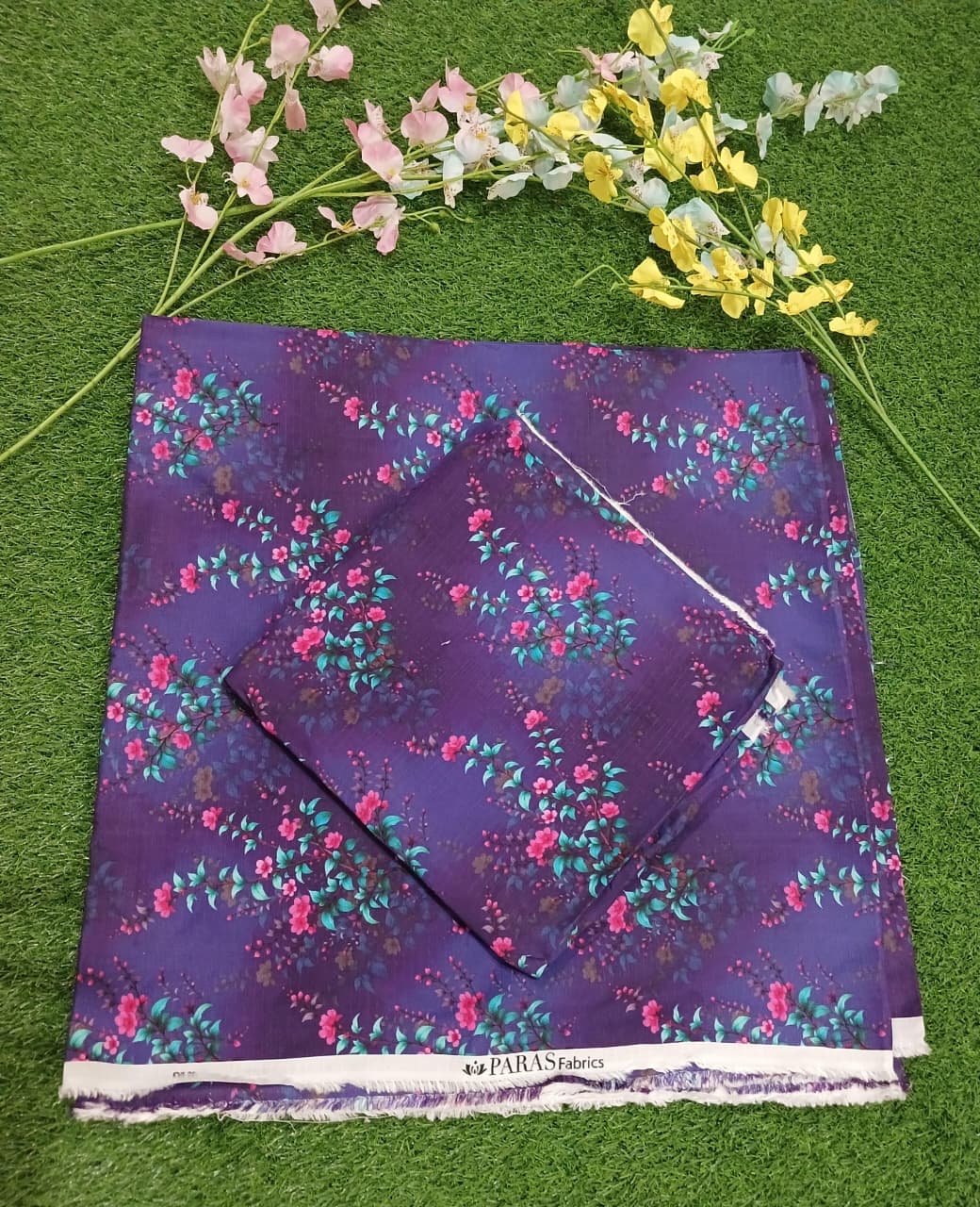 Premium Quality digital printed Linen Banadora 2 -Pc Unstitched .