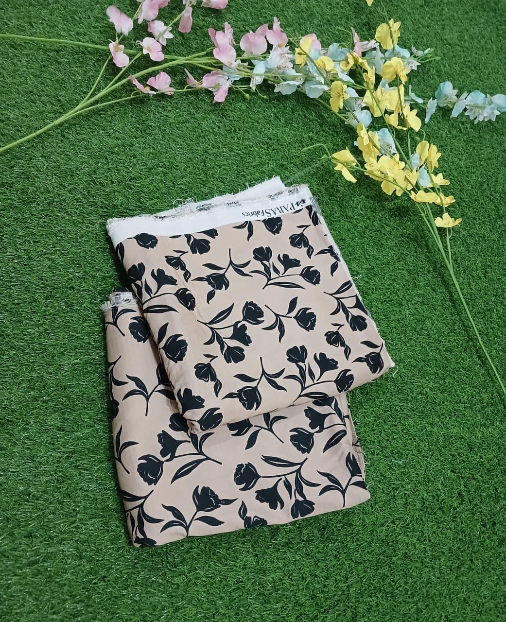 Premium Quality digital printed Linen Banadora 2 -Pc Unstitched .