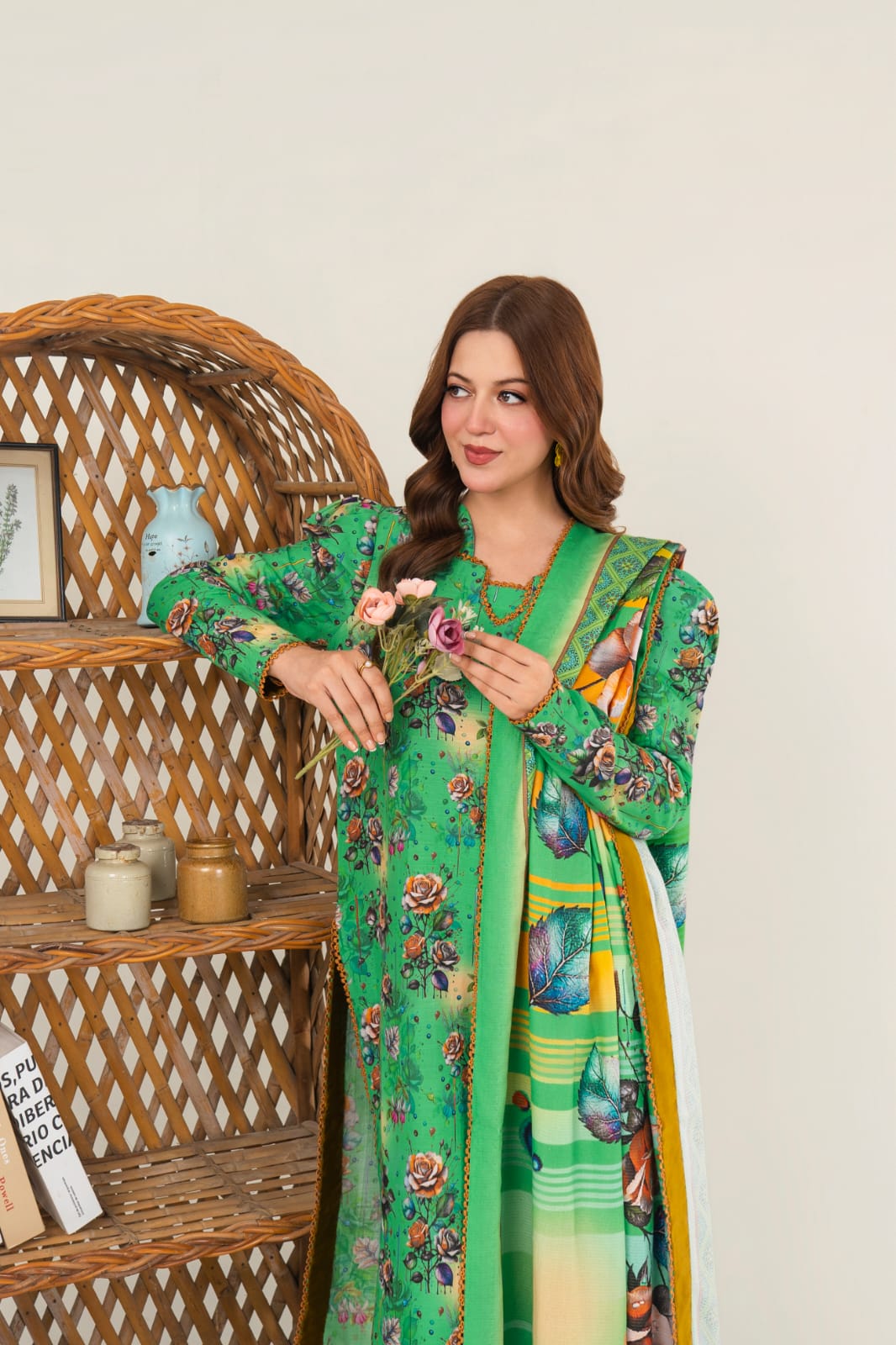 Emarald Green, Khaddar 3 Pc Unstitched Air Jet Quality.