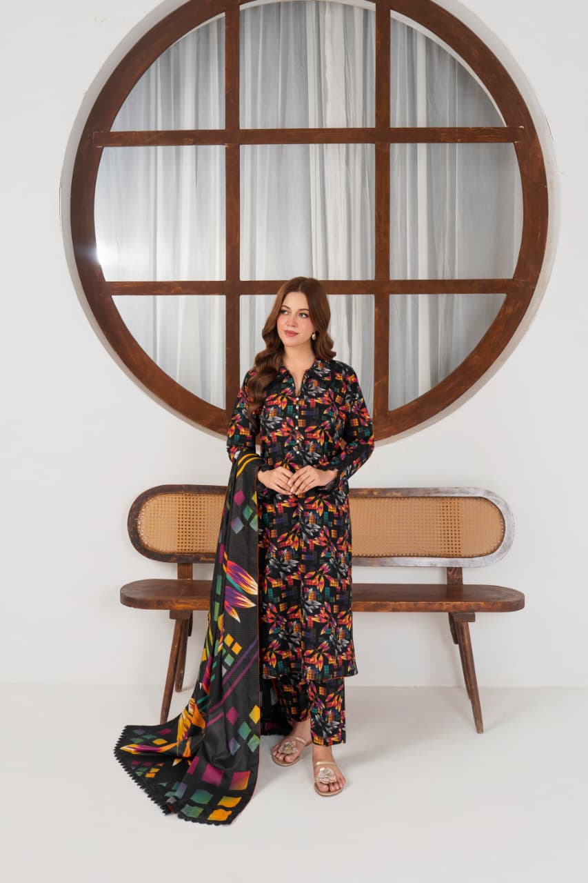 Midnight Bloom Khaddar 3 Pc Unstitched Air Jet Quality.