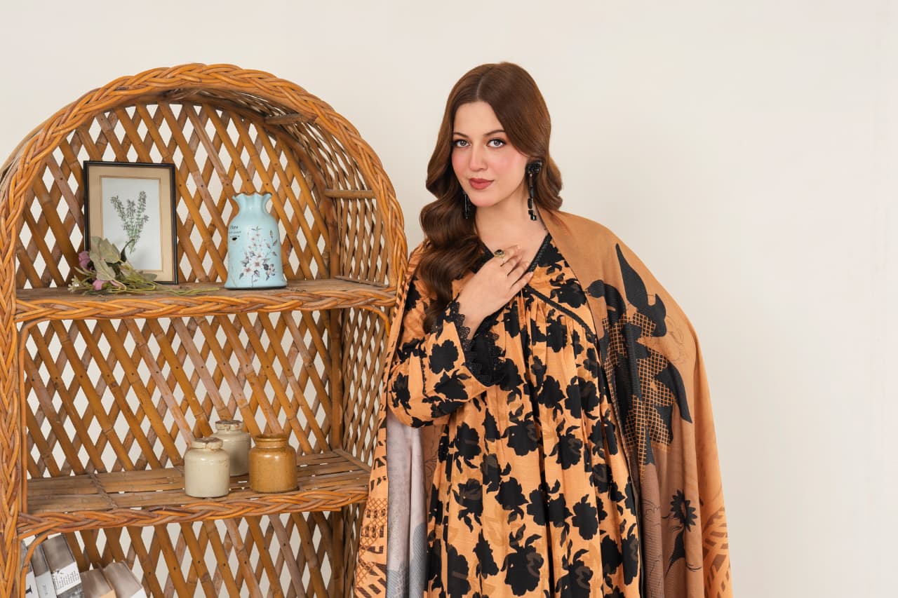 Golden Petal, Khaddar 3 Pc Unstitched Air Jet Quality.