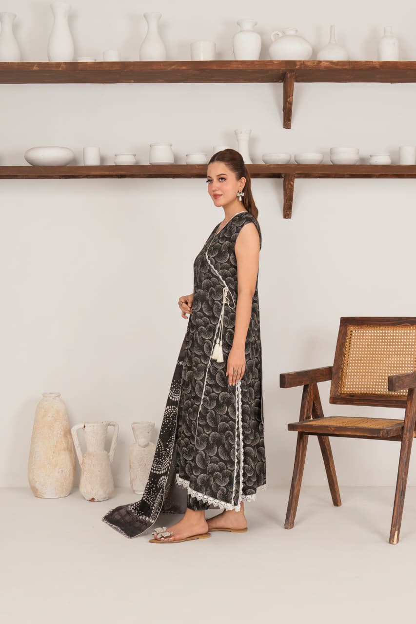 Black Star Dust , sleeveless, Khaddar 3 Pc Unstitched Air Jet Quality.