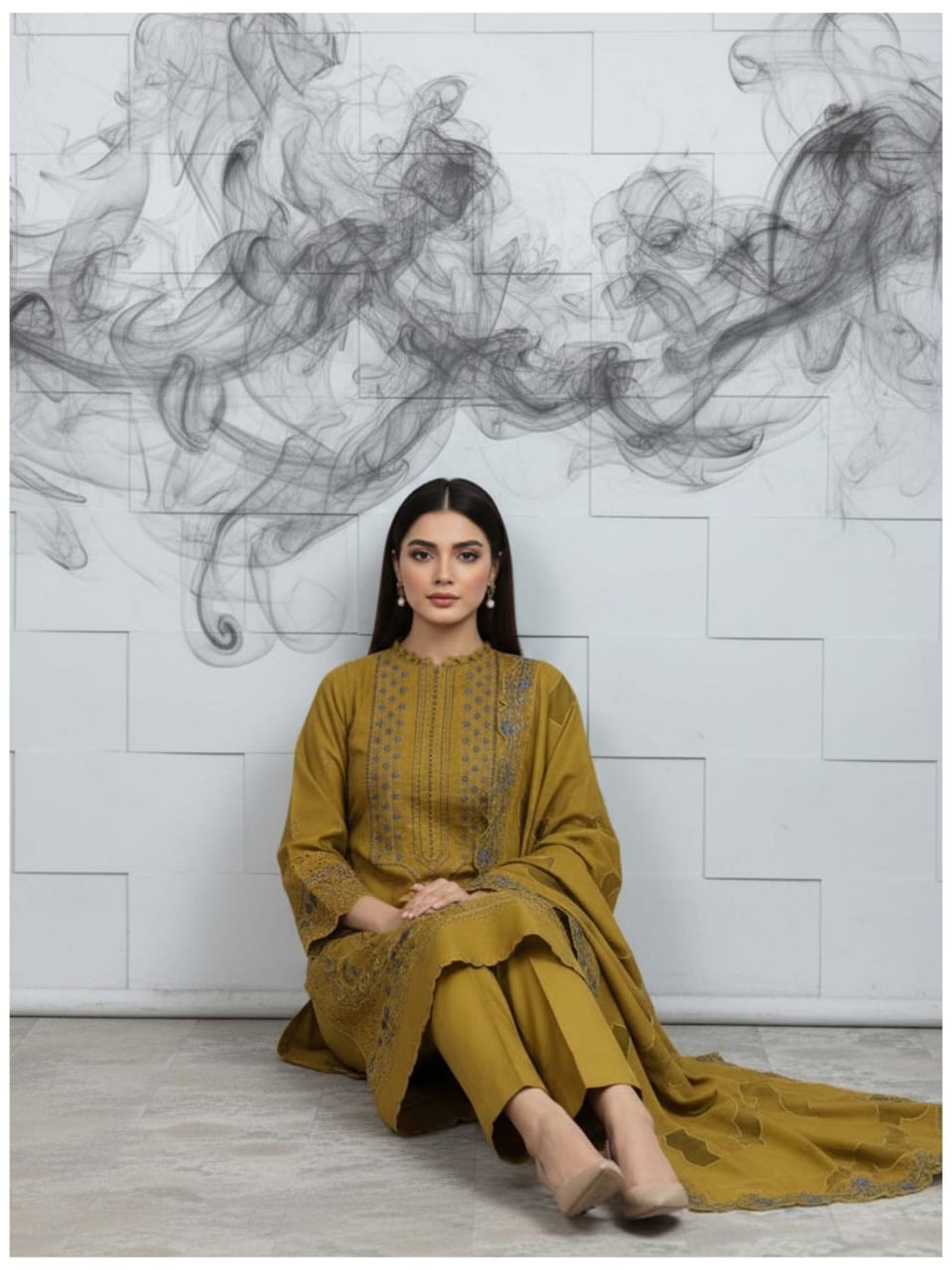 Honey Royale, Banadora Wool 2 head Embroidered 3 pcs