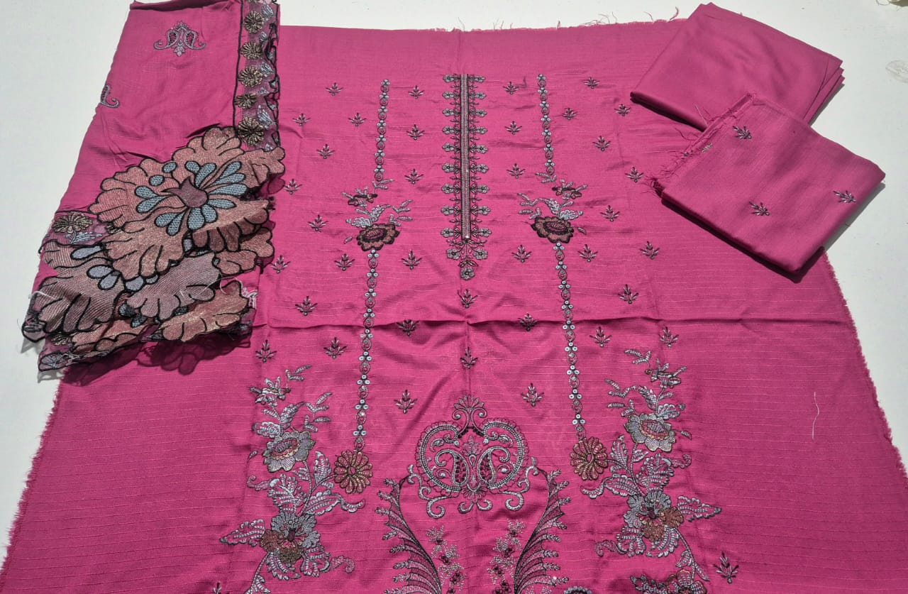 Rosetta Blush, Wool Embroidered Banadora 3 pcs.