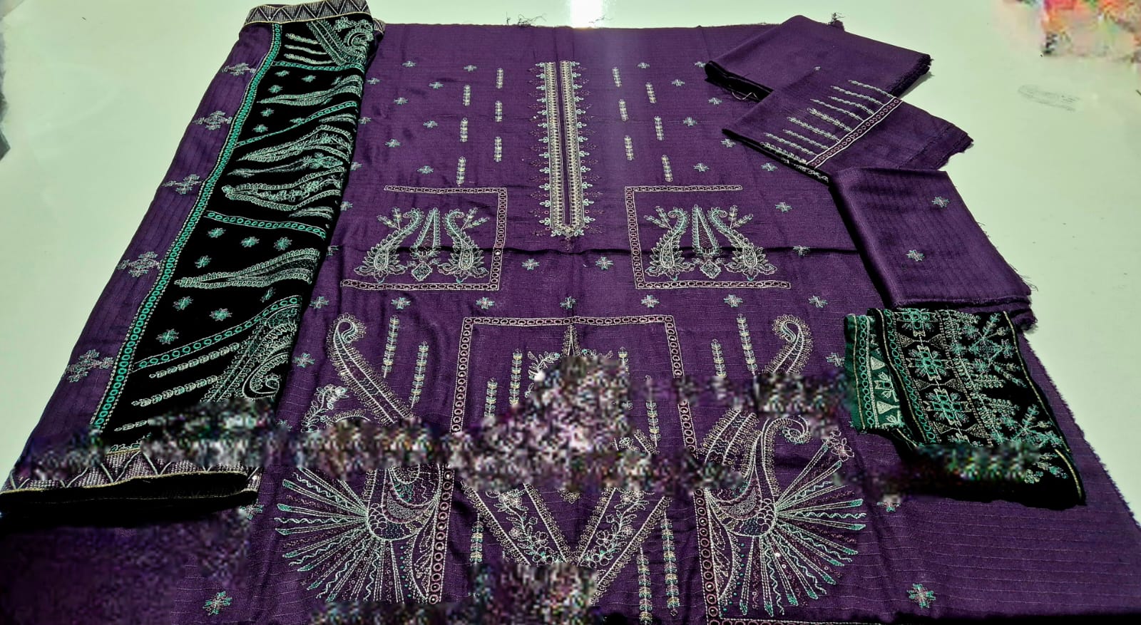 Violet Haze , Wool Embroidered Banadora 3 pcs