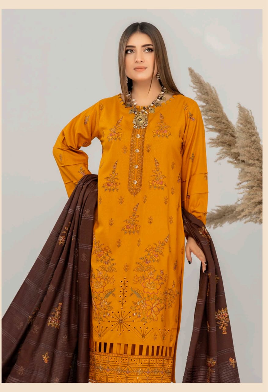 Amber earth, Peach Wool chamki emrboidered