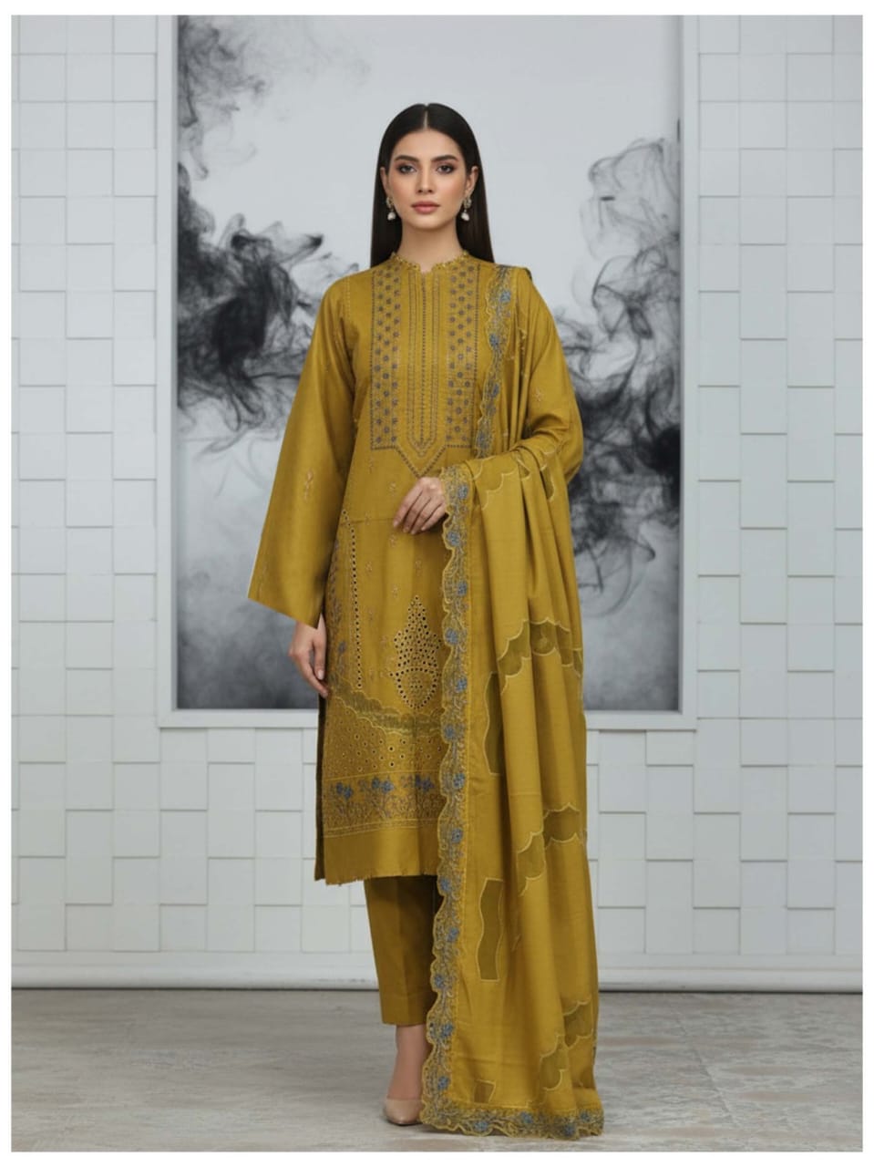 Honey Royale, Banadora Wool 2 head Embroidered 3 pcs