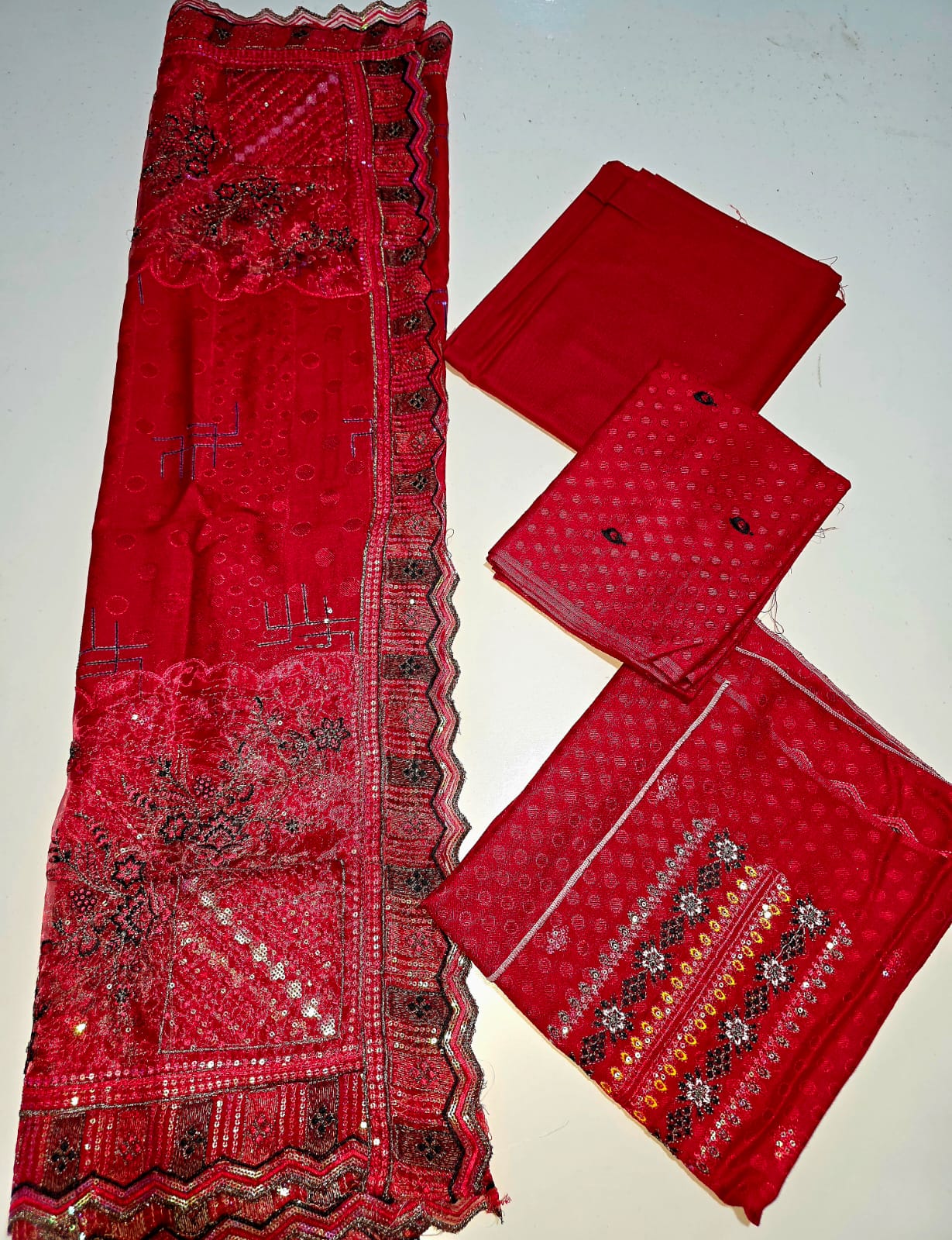 Carmine, Dhanak Embroidered 3pcs