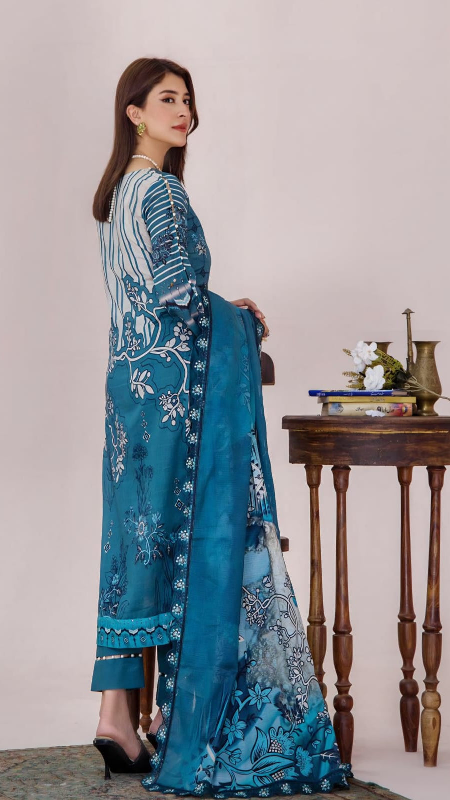 Embroidered Printed Lawn 3-Piece unstitched