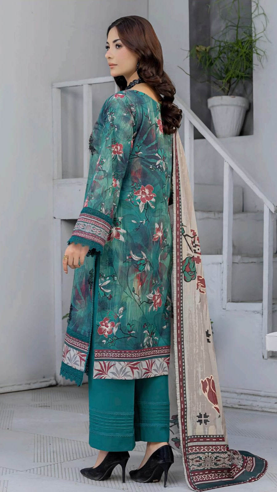 Print Embroidery Lawn 3-Piece unstitched