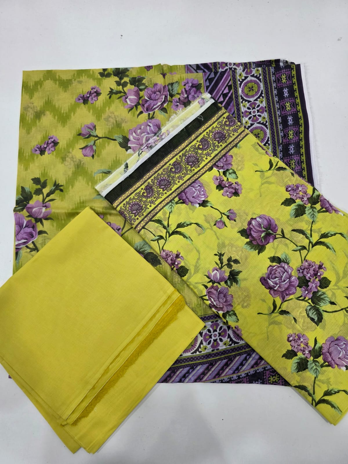 Printed Lawn 3-piece unstitched
