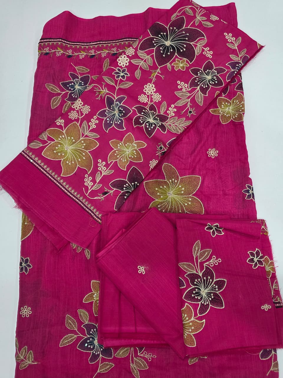 Embroidered Lawn 3-Piece unstitched